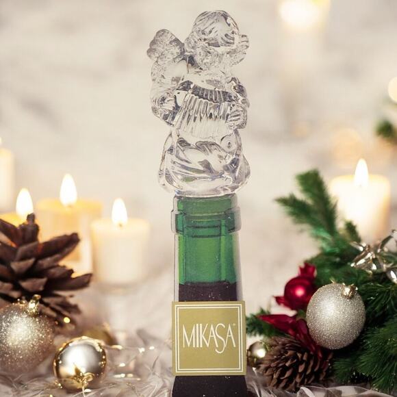 Mikasa Cherub Angel Lead Crystal Wine Bottle Stopper Playing an Accordion NIB - Picture 1 of 6